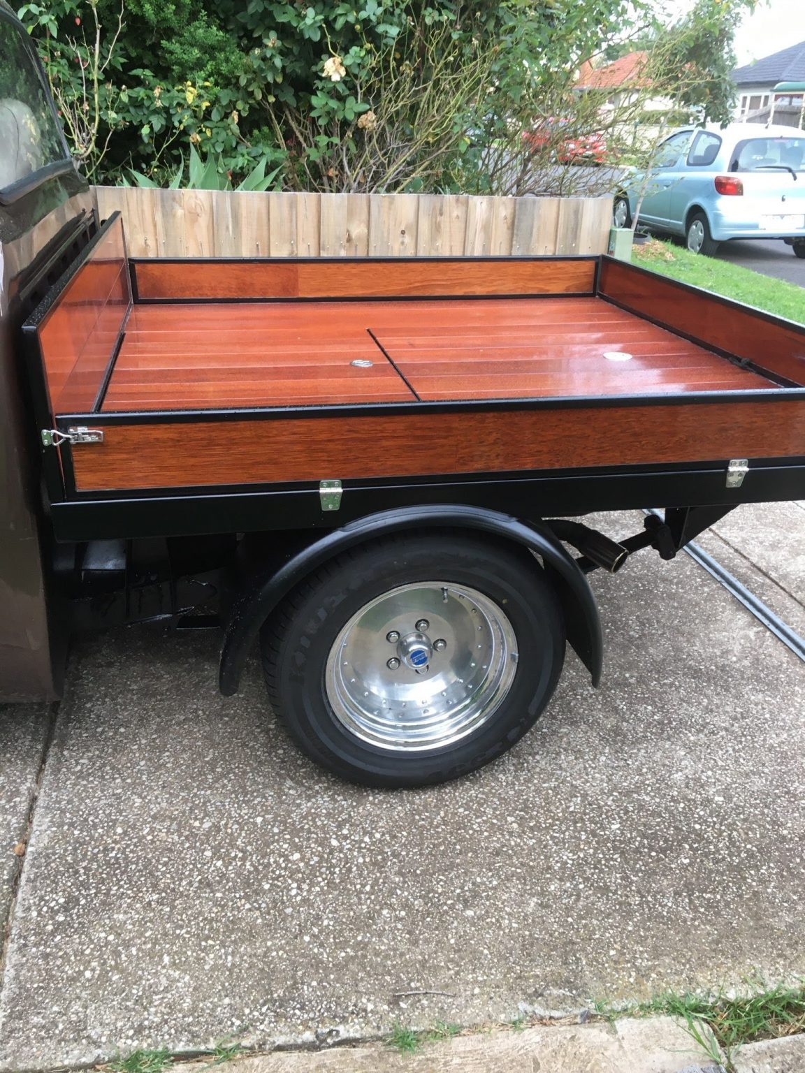 02 rear tray Early Model Holden Club of Victoria Inc